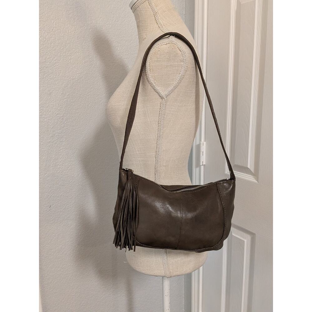 HOBO The Original Brown Leather Hobo Shoulder Bag Y2K Boho Tassel - Picture 3 of 8